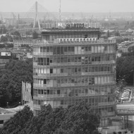 21. Wybudowany w 2005 roku nowy bydynek administracjny Grupy LOTOS.jpg