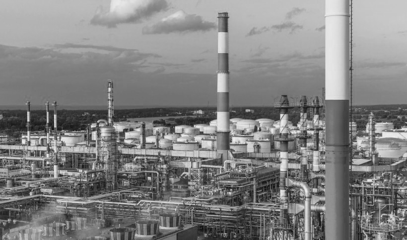 30. Rafineria dziś (czerwiec 2025 roku).jpg