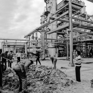 5. Niedziela czynu partyjnego w rafinerii (maj 1976 roku).jpg