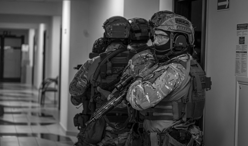 Ćwiczenia dowódczo-sztabowe na terenie Rafinerii Gdańskiej 10