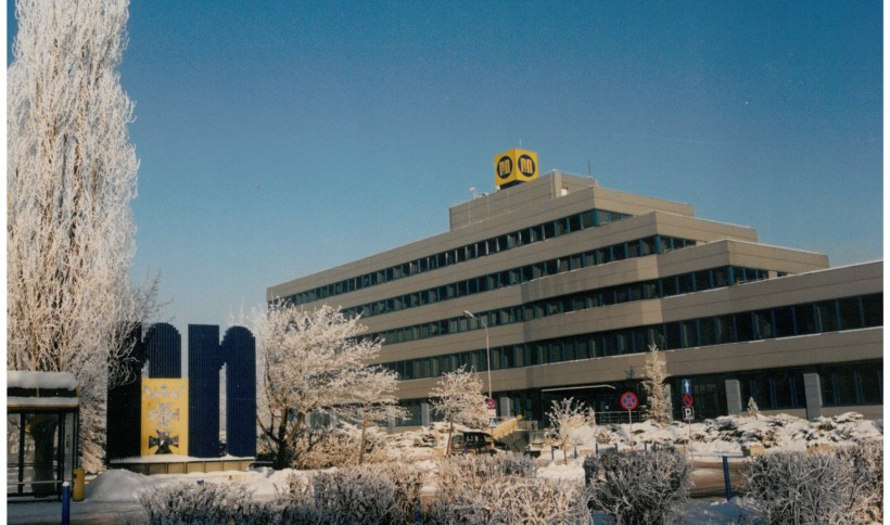 16. We wrześniu 1990 roku GZR przekształcono w spółkę akcyjną o nazwie Rafineria Gdańska SA.jpg