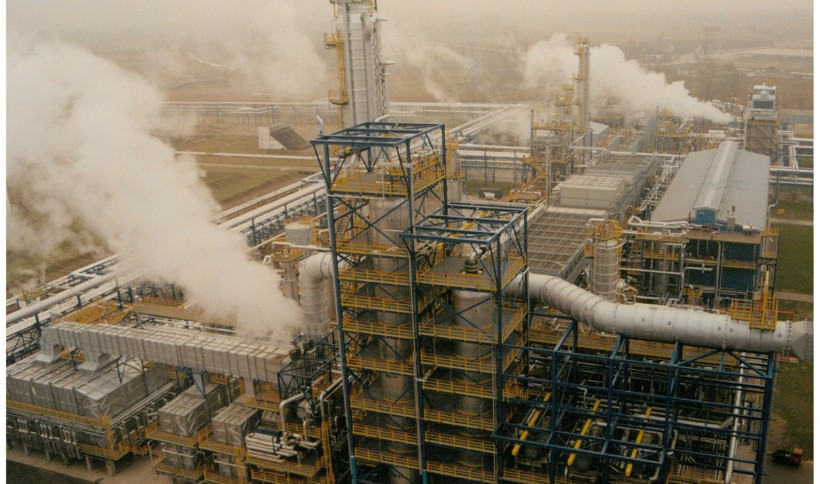 20. Rozruch hydrokrakingu (styczeń 2000 roku).jpg