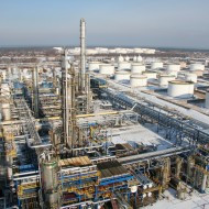 22. Zimowy krajobraz rafinerii chwilę po uruchomieniu Programu 10 plus (listopad 2007 roku).jpg